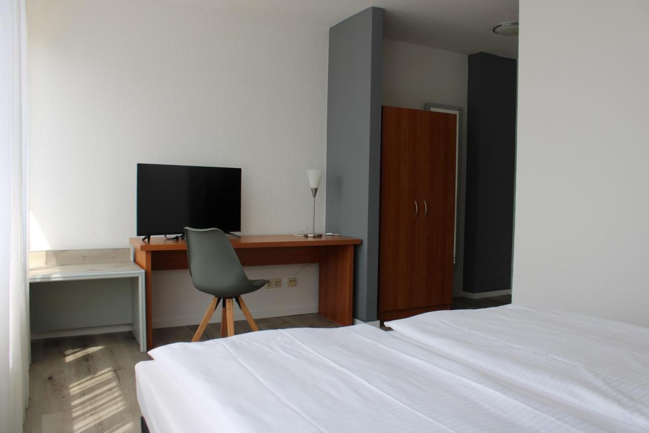 Plaza Inn Hannover City Nord Exterior foto