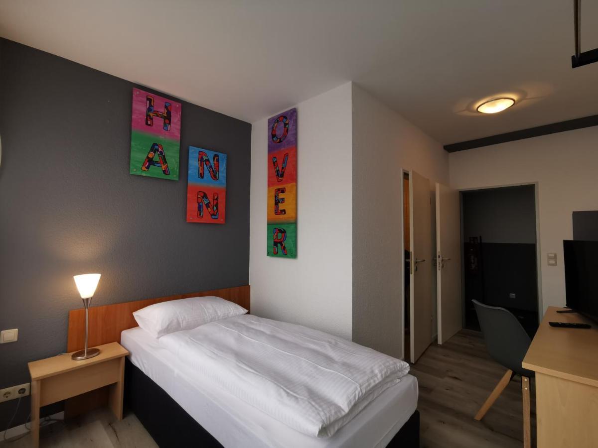Plaza Inn Hannover City Nord Exterior foto