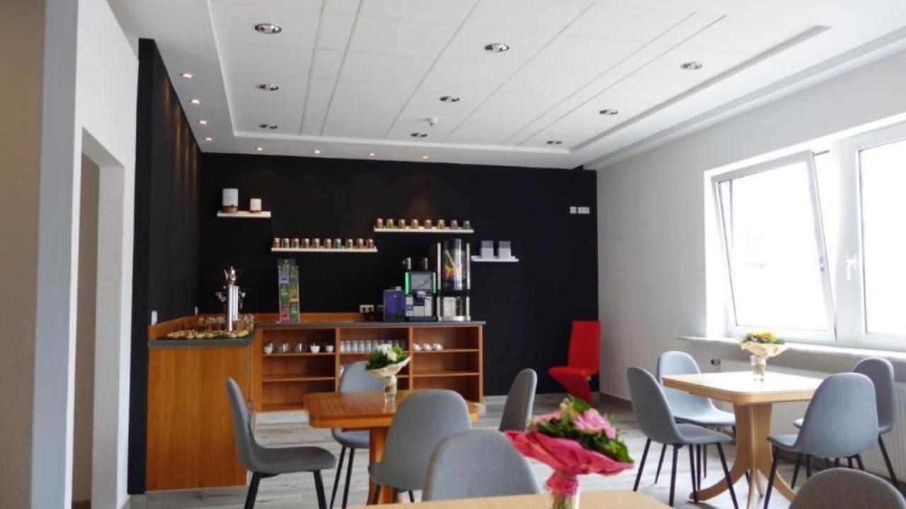 Plaza Inn Hannover City Nord Exterior foto